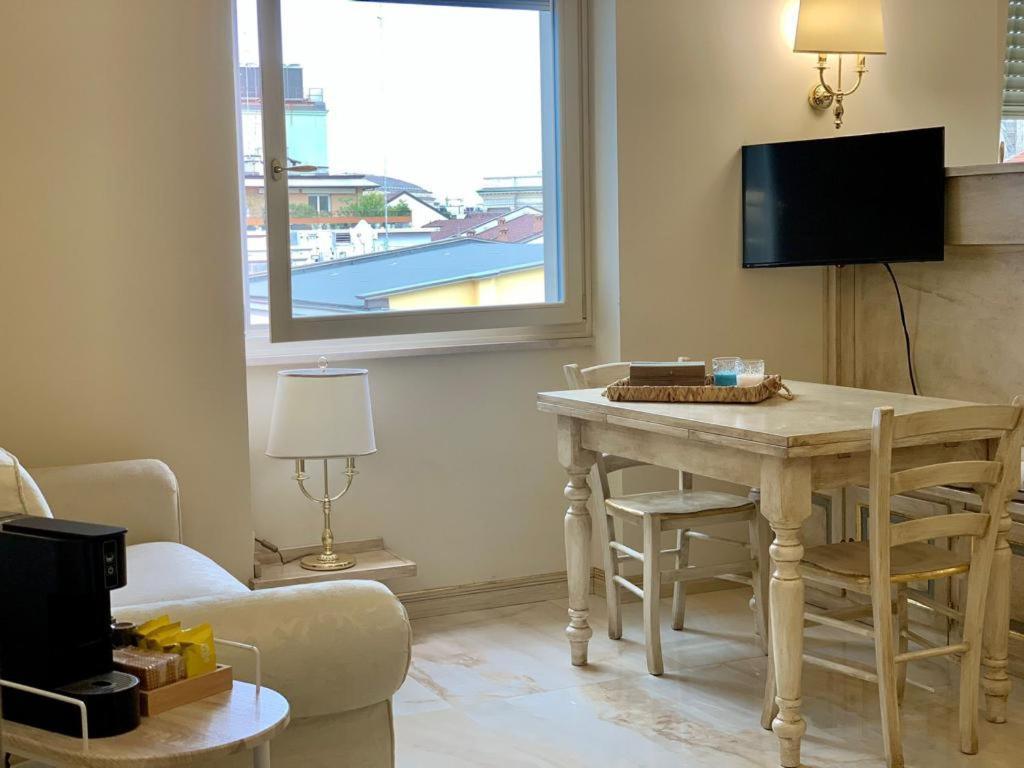 Fifty Eight Suite Milan Duomo View Екстер'єр фото